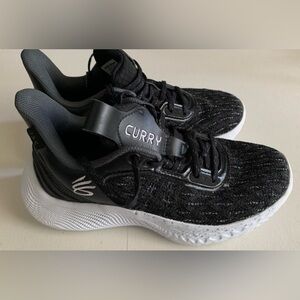 Under Armour Curry Flow 9 Team Black 2022 Basketball Shoes Youth Size 4.5